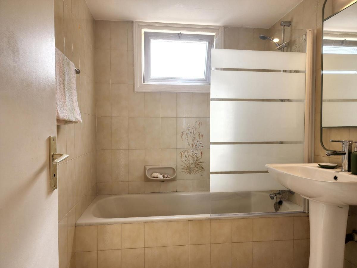 Capri Sea View One Bedroom ลาร์นาคา ภายนอก รูปภาพ